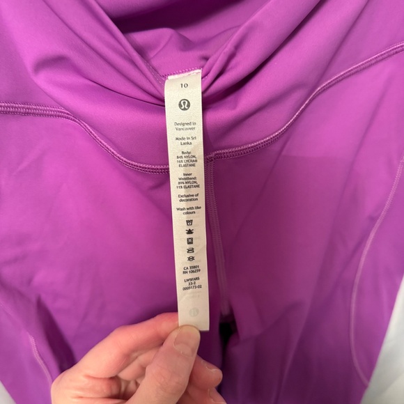 Fast and Free High-Rise Tight 25” Pockets *Updated